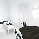 Ξενοδοχείο με διαμερίσματα Colours Of Mykonos Luxury Residences & Ψαρού