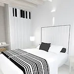 Colours Of Mykonos Luxury Residences & Ξενοδοχείο με διαμερίσματα Ψαρού