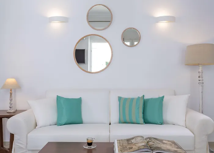 米科诺斯色彩奢华公寓式酒店