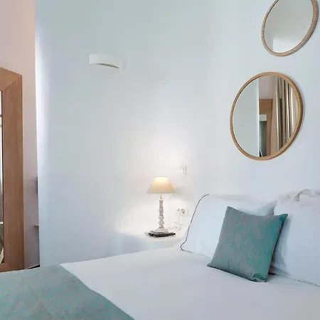 Colours Of Mykonos Luxury Residences & 아파트호텔