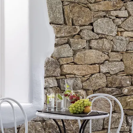 Colours Of Mykonos Luxury Residences & Hotel apartamentowy Psarrou